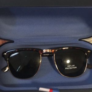 Brand new Tommy Hilfiger sunglasses!